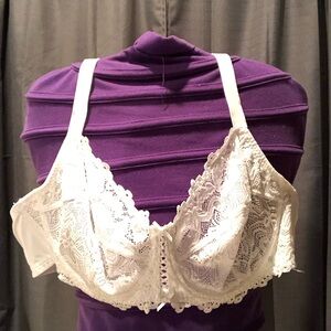 Elegant Lace Bra - White